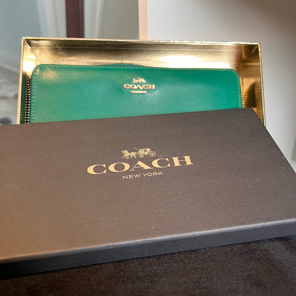 Coach Green Leather Wallet